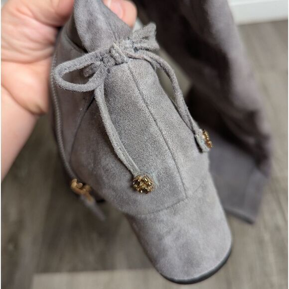 Tory Burch Laila Light Gray Suede Stretch Over-the-Knee Boots Womens 6 - Picture 10 of 11